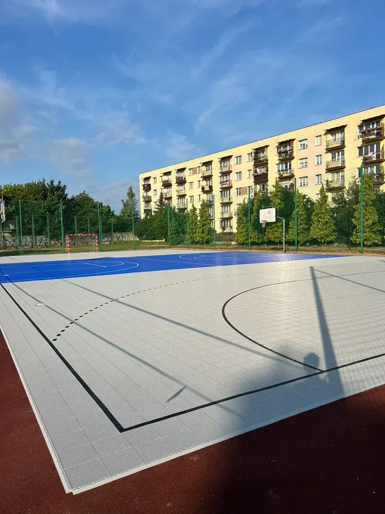 Boisko wielofunkcyjne Sp nr.7- Kielce 5