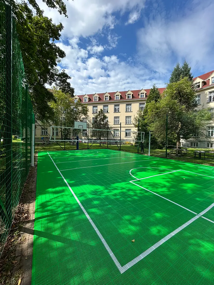 Boisko wielofunkcyjne Szpital - Kraków 1